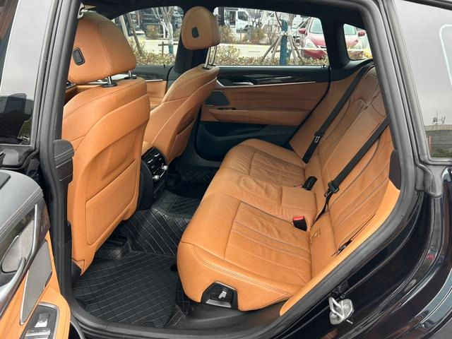 BMW 6 Series GT 2022 630i M Sports suit exterior photo 7