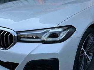 BMW 5 Series 2022 Restyling 530Li Leading Type M Sports suit interior photo 11