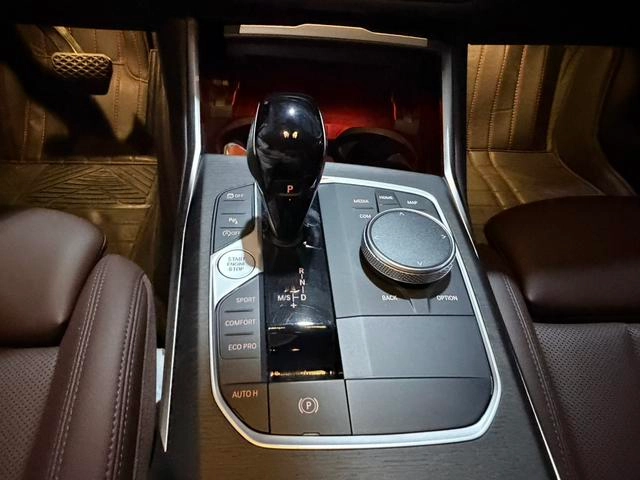 BMW 3 Series 2022 Restyling 325i M Sports suit exterior photo 7