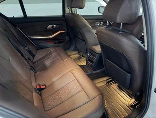 BMW 3 Series 2022 Restyling 325i M Sports suit interior photo 12