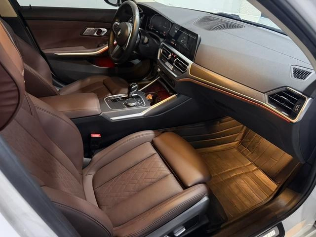 BMW 3 Series 2022 Restyling 325i M Sports suit interior photo 13