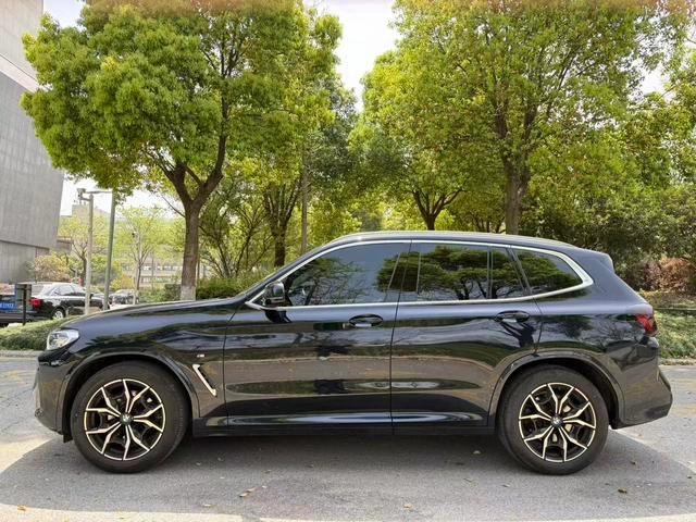 BMW X3 2022 xDrive25i M Ensemble de sport extérieur photo 3