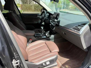 BMW X3 2022 xDrive25i M Ensemble de sport intérieur photo 9