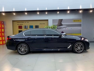 BMW 5 Series 2021 Restyling 525Li M Sports suit exterior photo 9