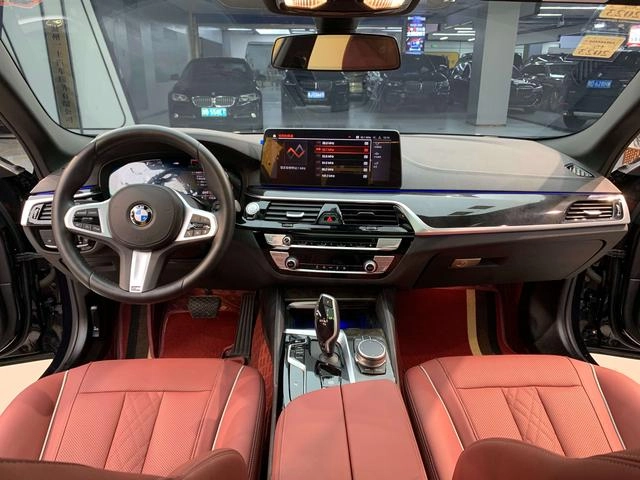 BMW 5 Series 2021 Restyling 525Li M Sports suit exterior photo 10