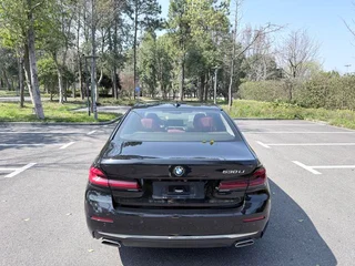 BMW 5 Series 2023 530Li Leading Type M Sports suit interior photo 6