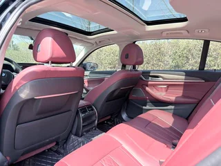 BMW 5 Series 2023 530Li Leading Type M Sports suit interior photo 9