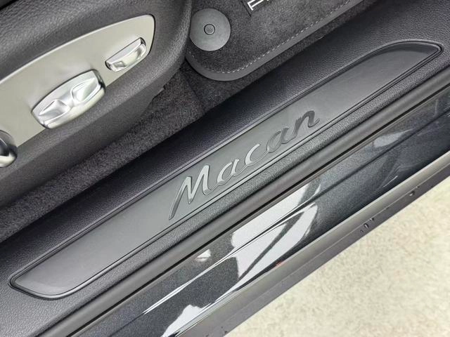Porsche Macan 2025 Macan 2.0T Versión de ensueño interior foto 11