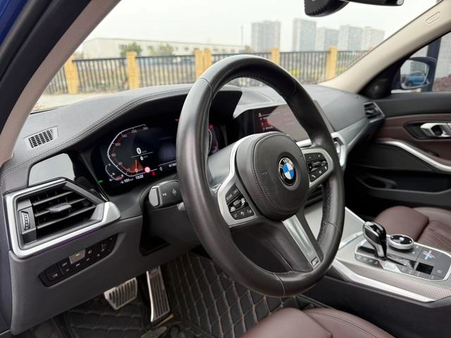 BMW 3 Series 2022 330Li xDrive M Set de nuit de sport extérieur photo 8