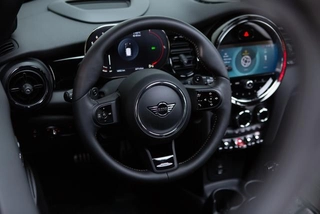 MINI JCW 2022 2.0T JOHN COOPER WORKS ALL-IN interior photo 8