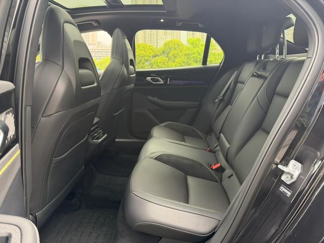 LYNK & CO 03 2025 1.5TD DCT Champion Edition Pro interior photo 11 LYNK & CO 03 2025 1.5TD DCT Champion Edition Pro interior photo 11