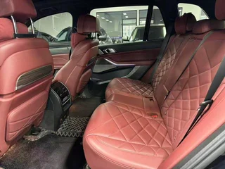BMW X5 2022 Restyling xDrive 40Li Premium Class M Sports suit exterior photo 7