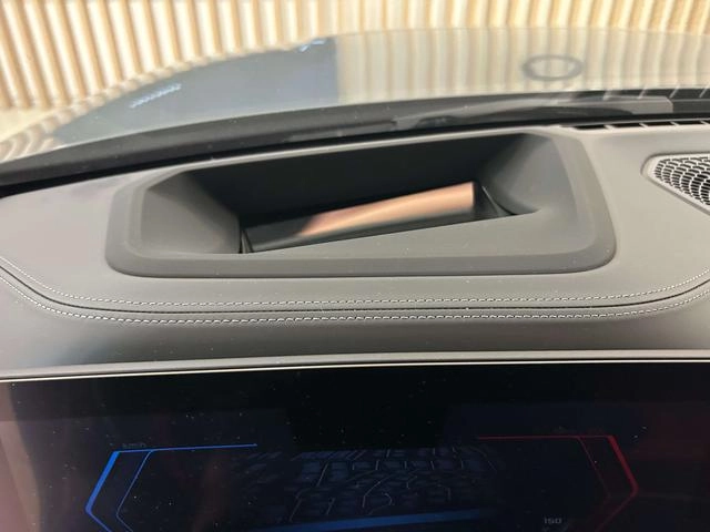 BMW M3 2023 M3 Berline quatre portes Version Thunder intérieur photo 11