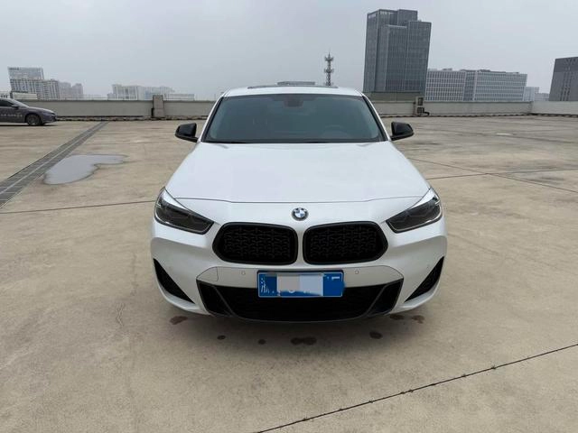 BMW X2 2023 sDrive25i M Sports Obsidian Night Edition exterior photo 2