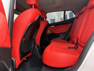 BMW X2 2023 sDrive25i M Sports Obsidian Night Edition interior photo 17
