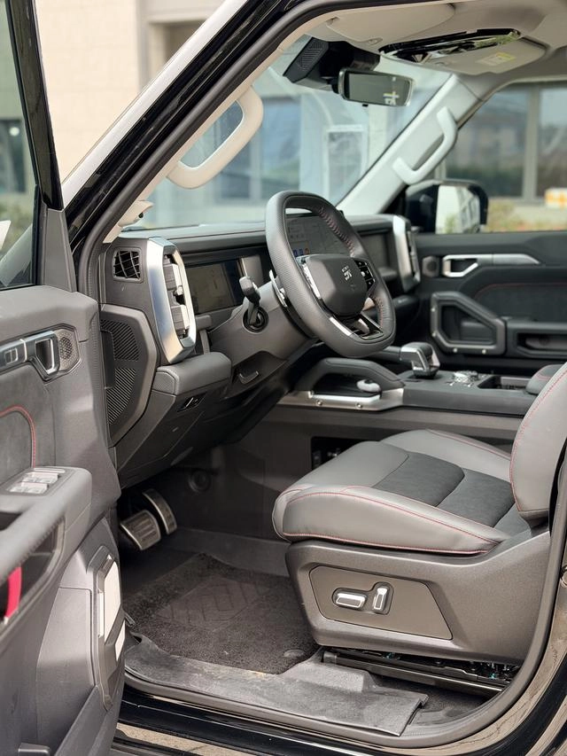 Jetour T2 2023 2.0TD Four-wheel drive Time travel PRO exterior photo 6