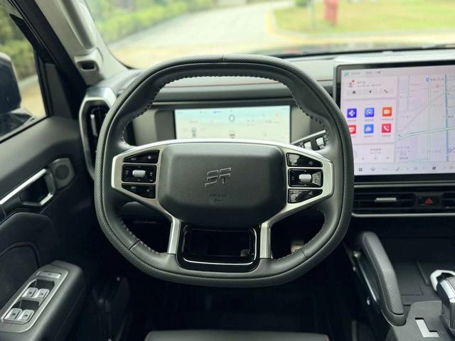 Jetour T2 2023 2.0TD Four-wheel drive Time travel PRO interior photo 11