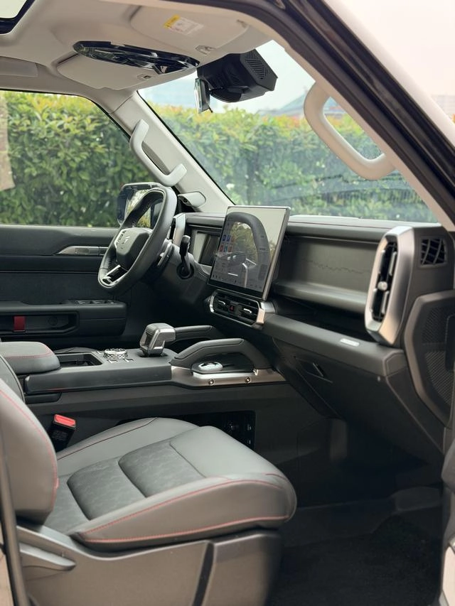 Jetour T2 2023 2.0TD Four-wheel drive Time travel PRO interior photo 14