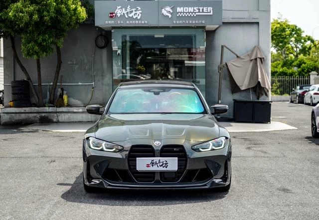 BMW M3 2023 M3 Четырехдверный седан M xDrive Гром издание экстерьер фото 2