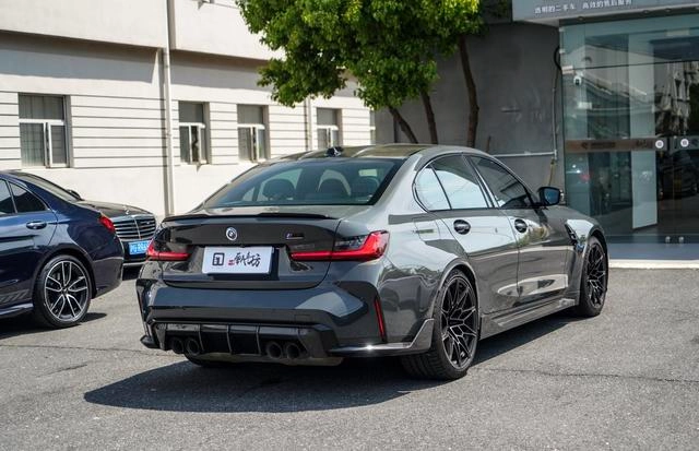 BMW M3 2023 M3 Четырехдверный седан M xDrive Гром издание экстерьер фото 7