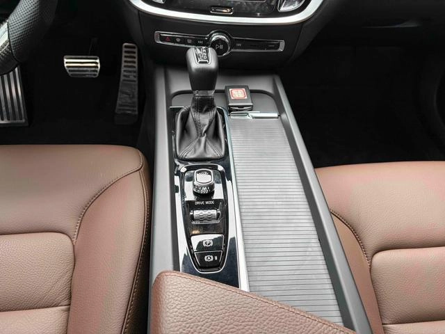 Volvo S60 2021 T4 Zhiyi Deluxe Edition interior photo 11 Volvo S60 2021 T4 Zhiyi Deluxe Edition interior photo 11