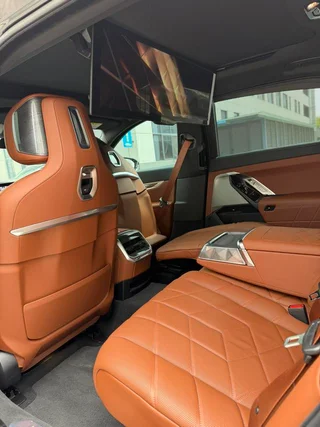BMW 7 Series 2023 740Li Type de luxe M Ensemble de sport extérieur photo 5
