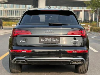 Audi Q5L 2022 40T Deluxe Dynamic exterior photo 4