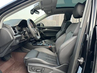 Audi Q5L 2022 40T Deluxe Dynamic interior photo 16