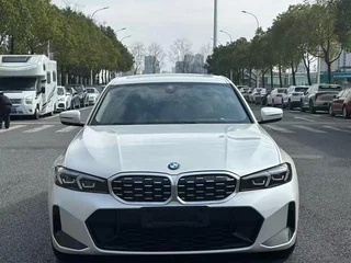 BMW 3 Series 2023 325Li M Sports suit exterior photo 2