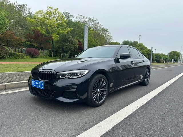 BMW 3 Series 2021 Reforma 325Li M Traje nocturno deportivo Yao exterior foto 1 BMW 3 Series 2021 Reforma 325Li M Traje nocturno deportivo Yao exterior foto 1