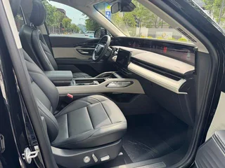 Lincoln Nautilus 2023 2.0T Полный привод Версия Zunyi интерьер фото 6