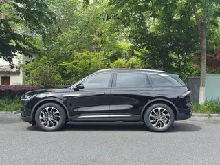 Lincoln Nautilus 2023 2.0T Полный привод Версия Zunyi интерьер фото 9