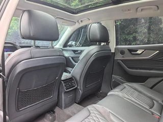 Hongqi HS5 2023 2.0T Enjoy the flag. Pro version interior photo 8