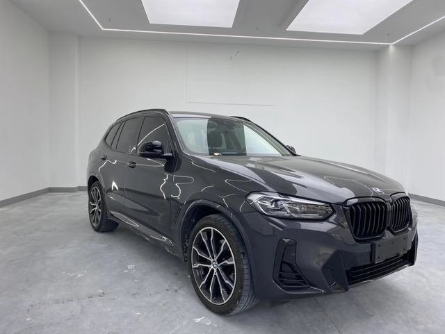 BMW X3 2022 Модификация xDrive30i Премиум-класса M Ночной костюм экстерьер фото 3