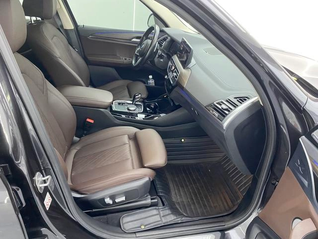 BMW X3 2022 Модификация xDrive30i Премиум-класса M Ночной костюм экстерьер фото 8