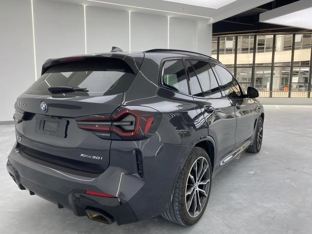 BMW X3 2022 Модификация xDrive30i Премиум-класса M Ночной костюм интерьер фото 17