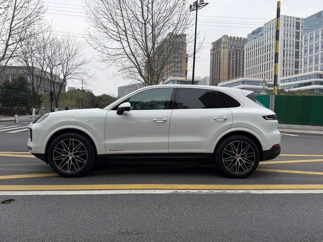 Porsche Cayenne 2024 Cayenne 3.0T extérieur photo 10