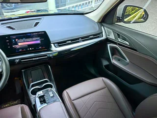 BMW X1 2023 sDrive25Li X Набор дизайна интерьер фото 12