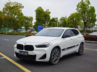BMW X2 2022 sDrive25i M Спортивный костюм экстерьер фото 1