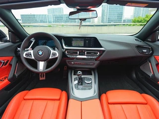 BMW Z4 2023 M40i M Sport Performance Edition interior photo 9
