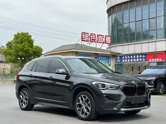 BMW X1 2022 sDrive25Li Leading Type exterior photo 3