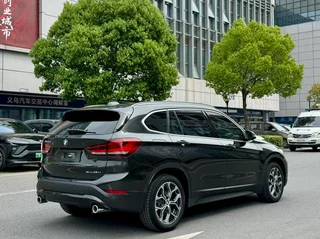 BMW X1 2022 sDrive25Li Leading Type interior photo 13