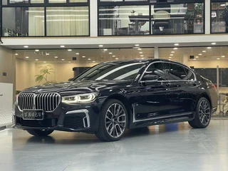 BMW 7 Series 2021 740Li Leader M Ensemble de sport