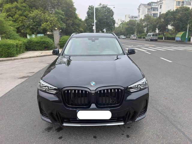BMW X3 2022 Mise à jour xDrive25i M Ensemble de sport extérieur photo 2