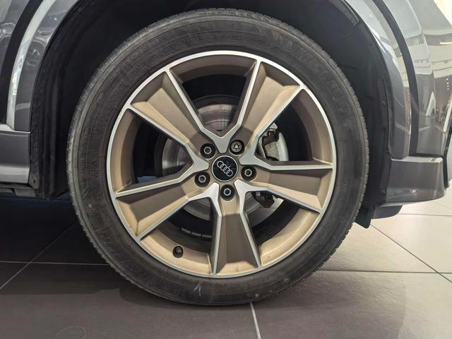 Audi Q2L 2022 35 TFSI Tipo dinámico de moda interior foto 12