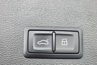 Audi Q2L 2022 35 TFSI Tipo dinámico de moda interior foto 15