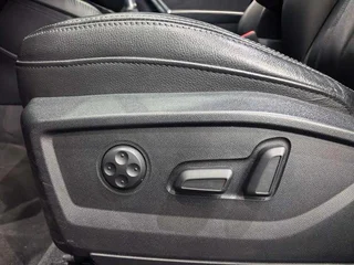 Audi Q2L 2022 35 TFSI Tipo dinámico de moda interior foto 20