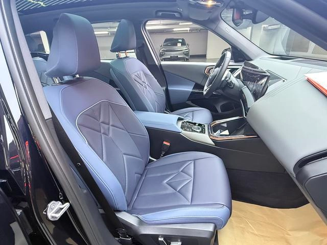 BMW X3 2025 xDrive30L Premium Class M Sports Night Suit interior photo 18