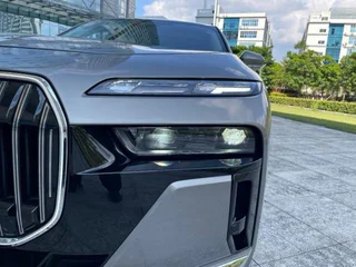 BMW 7 Series 2023 740Li Leading Type M Sports suit exterior photo 3