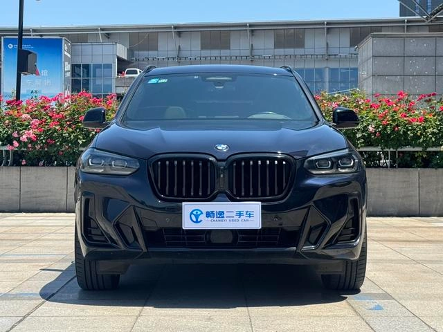 BMW X3 2022 xDrive30i Premium Class M Obsidian Night Suit exterior photo 2